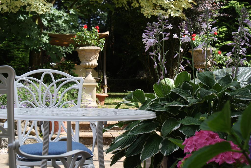 Sunnydale Guest House Стретфорд-на-Ейвоні Екстер'єр фото